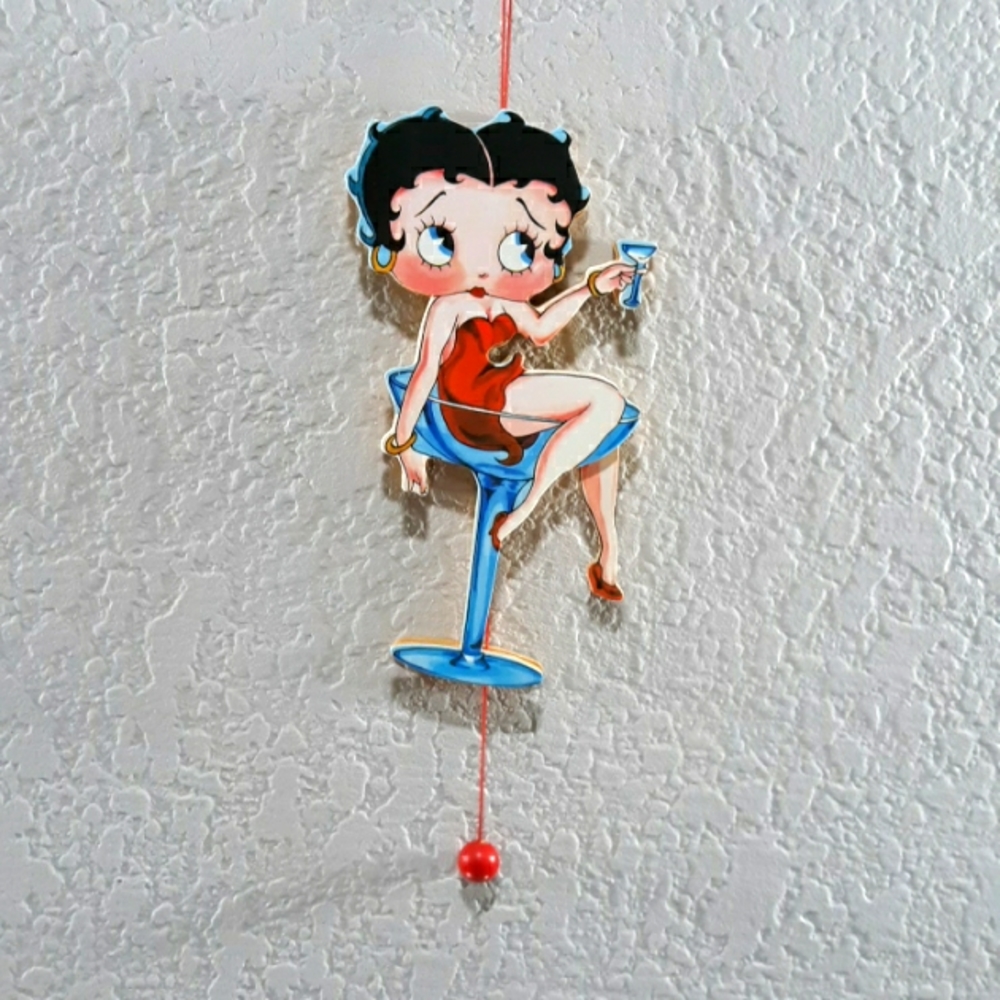 , Betty Boop leg kicker